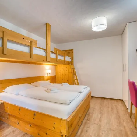 In Neukirchen With Mountain Views, Cleaning Included * Rosenthal