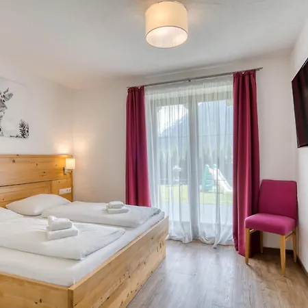 Lejlighed In Neukirchen With Mountain Views, Cleaning Included Rosenthal
